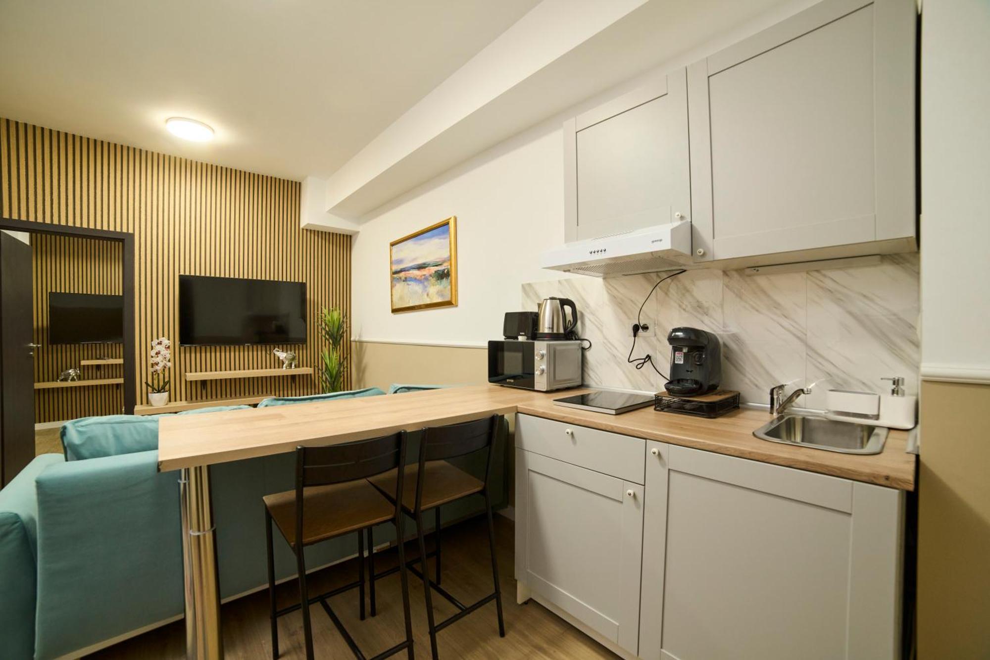 Dona Premier Suites Бухарест Экстерьер фото