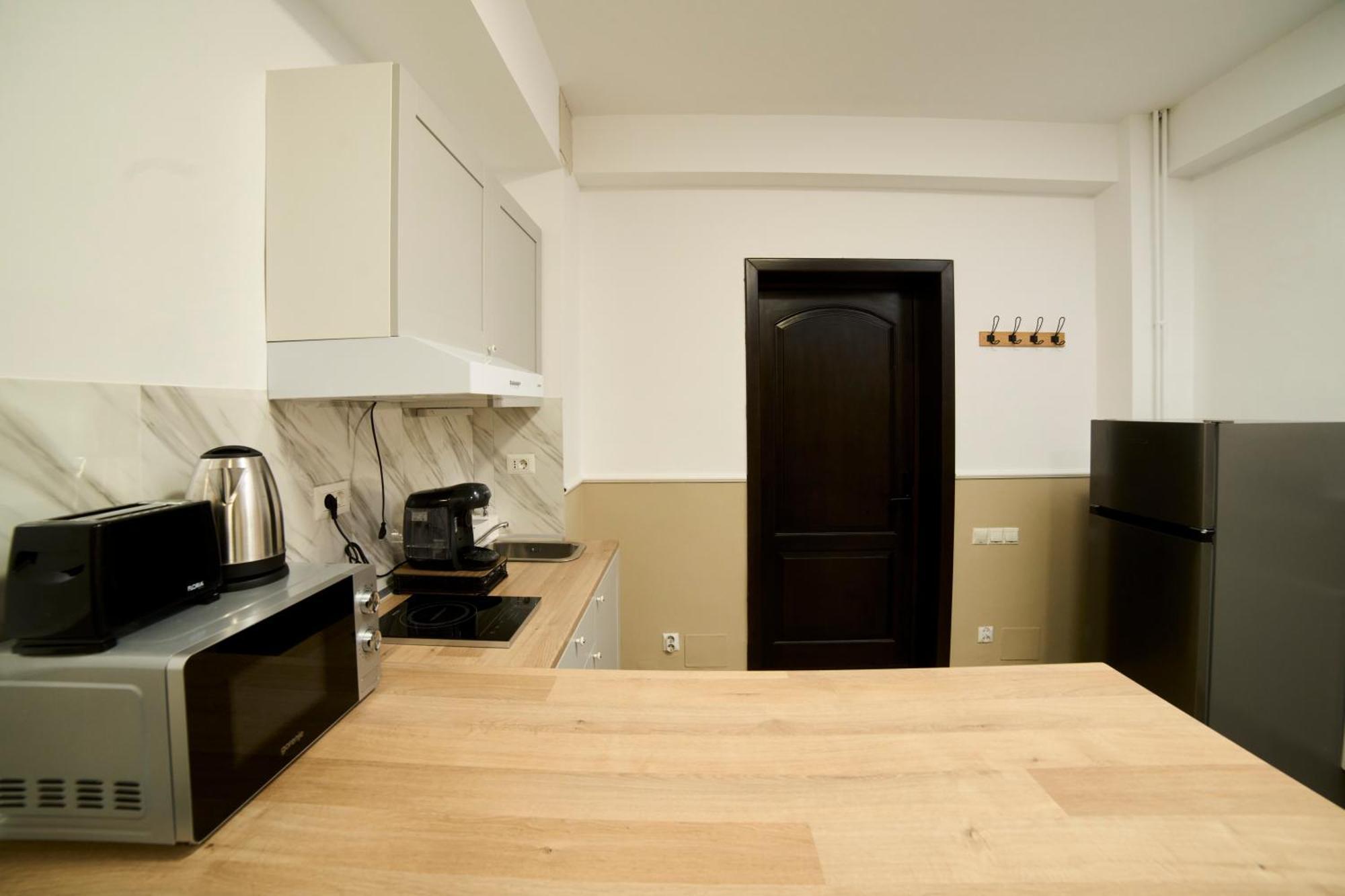 Dona Premier Suites Бухарест Экстерьер фото